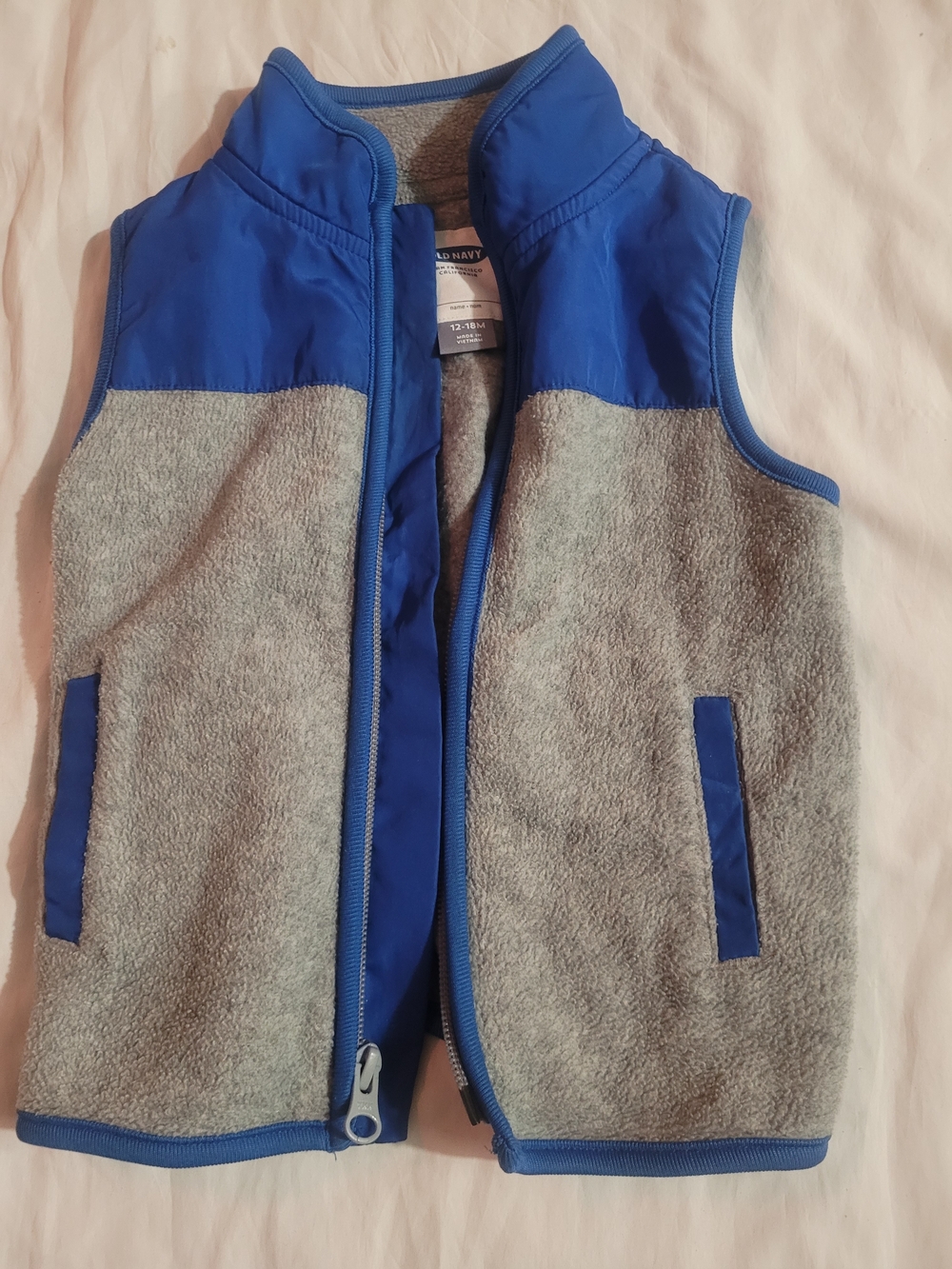 Old Navy Grey and Blue Boys' Fleece Vest